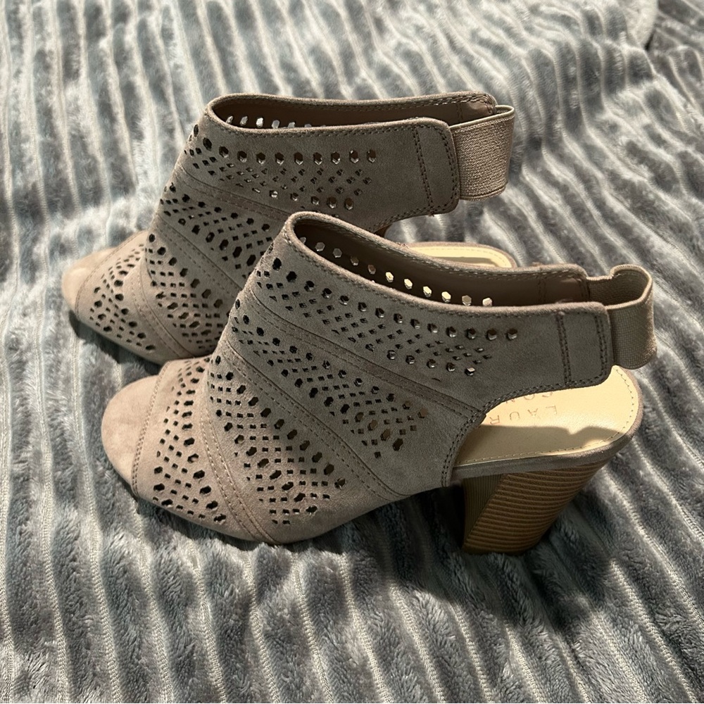 LC Lauren Conrad open toe, laser cut detail heels